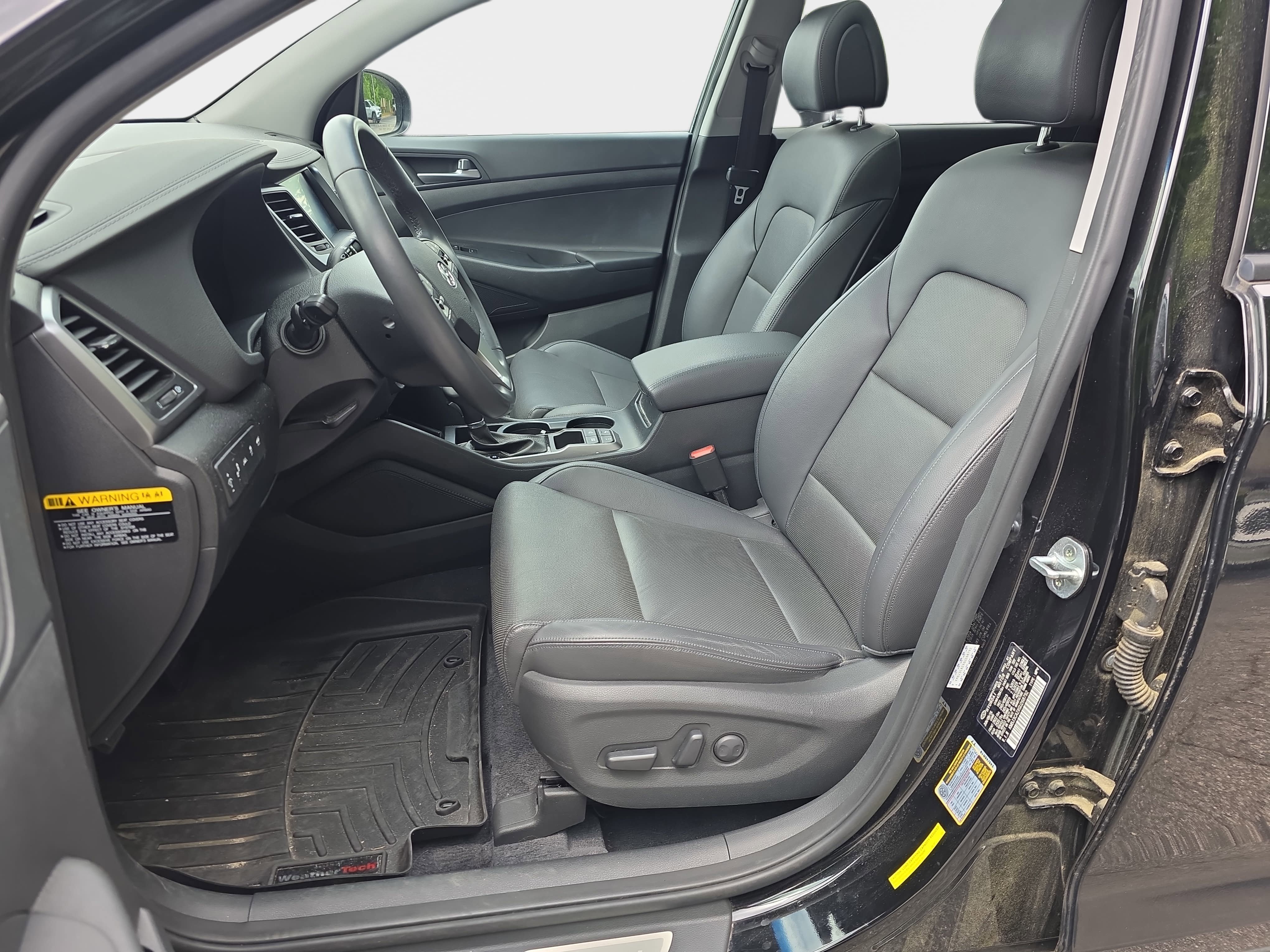 Used 2016 Hyundai Tucson Limited w/ Option Group 03 AWD/4WD image 5