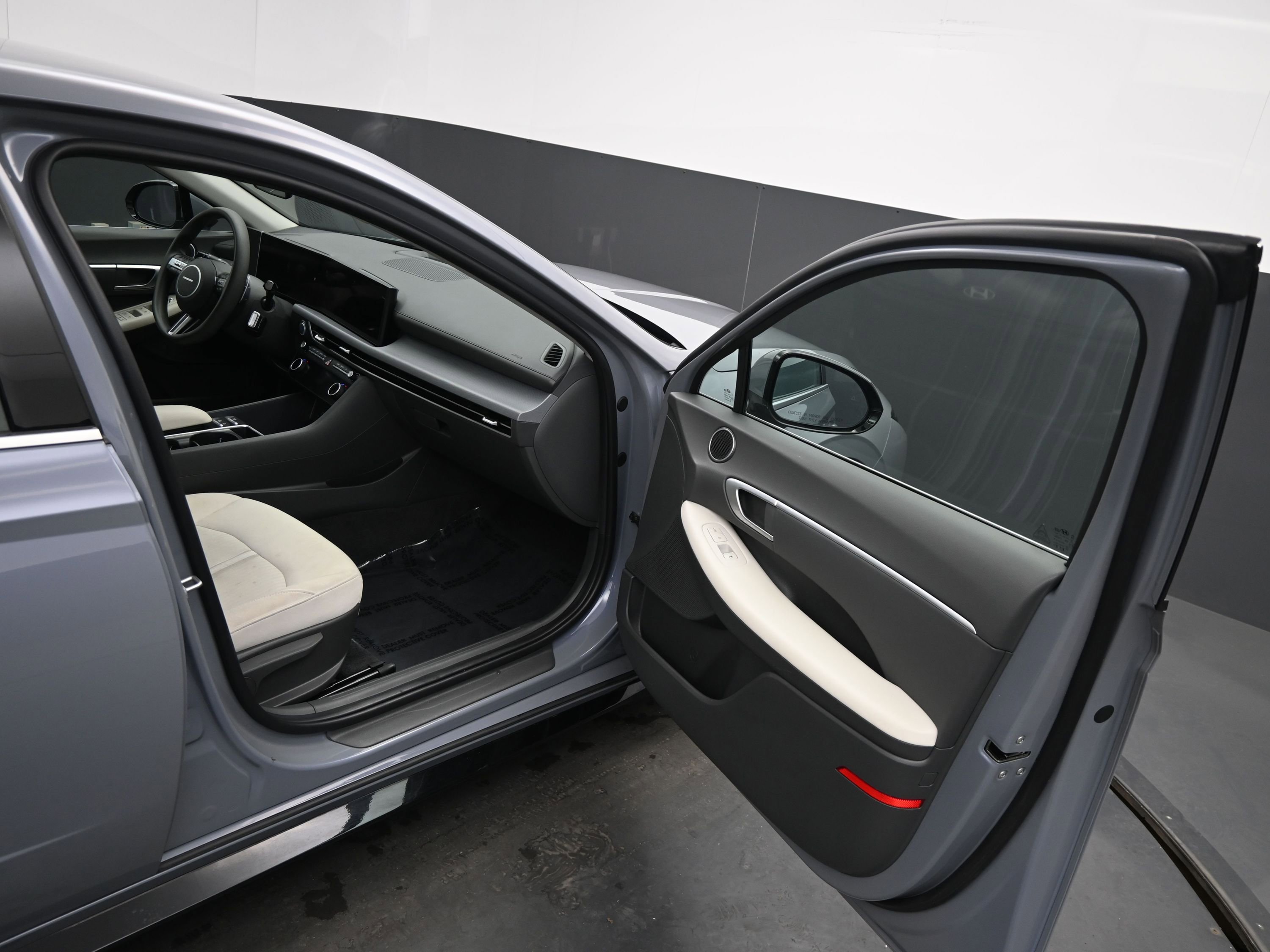 Used 2025 Hyundai Sonata SEL image 13