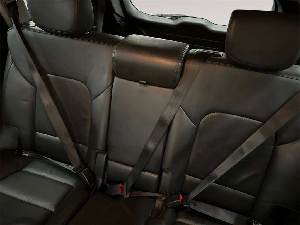 Used 2016 Hyundai Santa Fe SE w/ Option Group 02 image 13