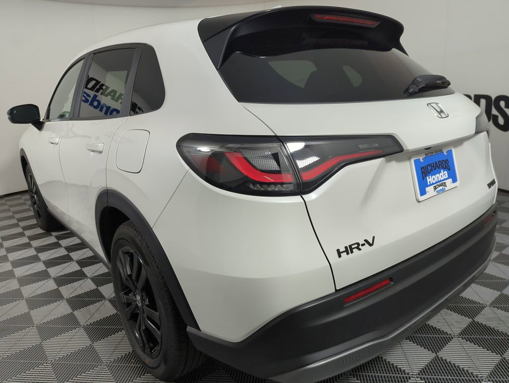 Certified 2026 Honda HR-V Sport image 2