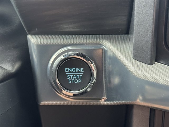New 2025 Ford F150 Lariat w/ Equipment Group 501A Mid image 18