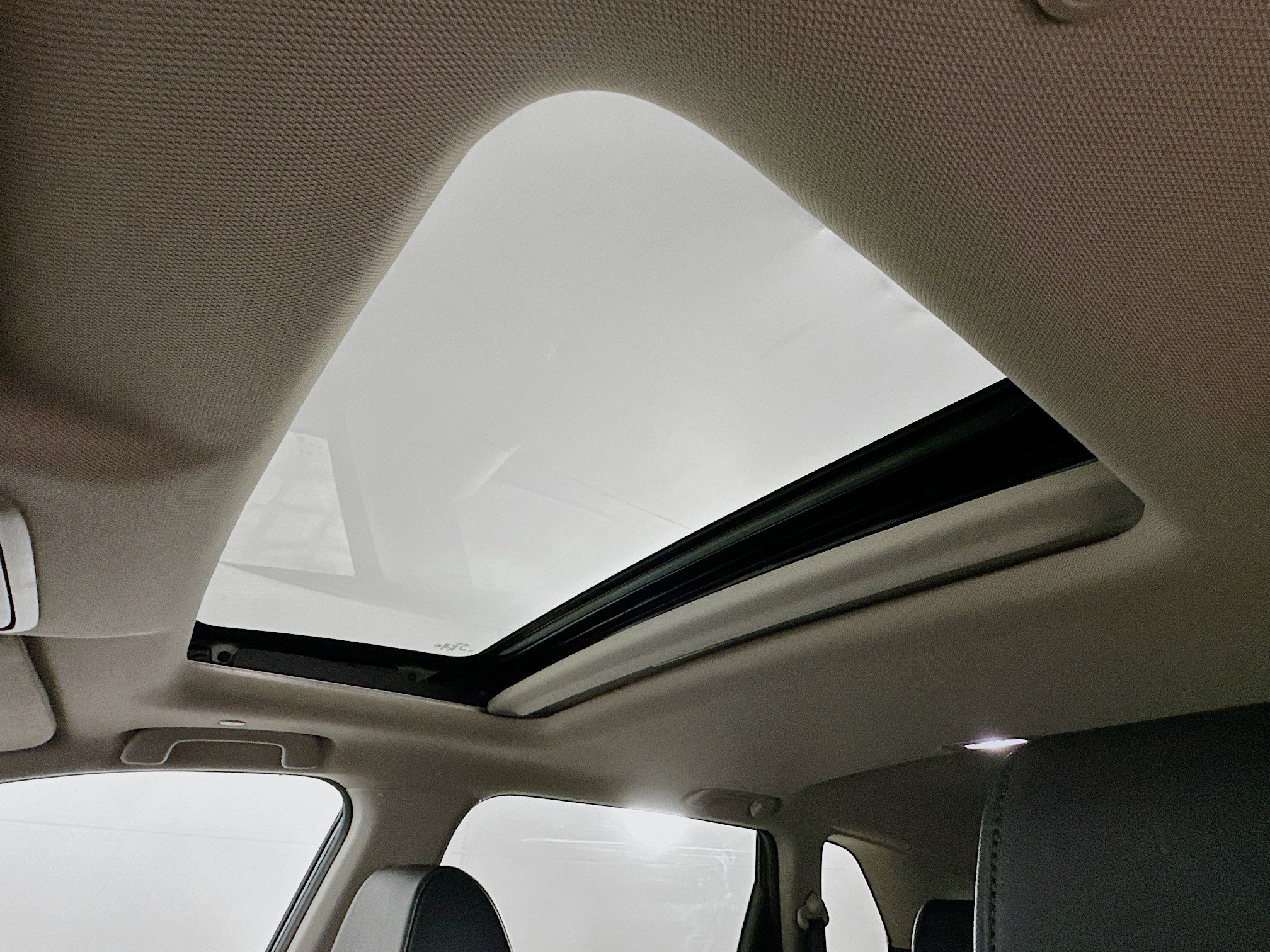 Used 2025 Honda CR-V EX-L image 25