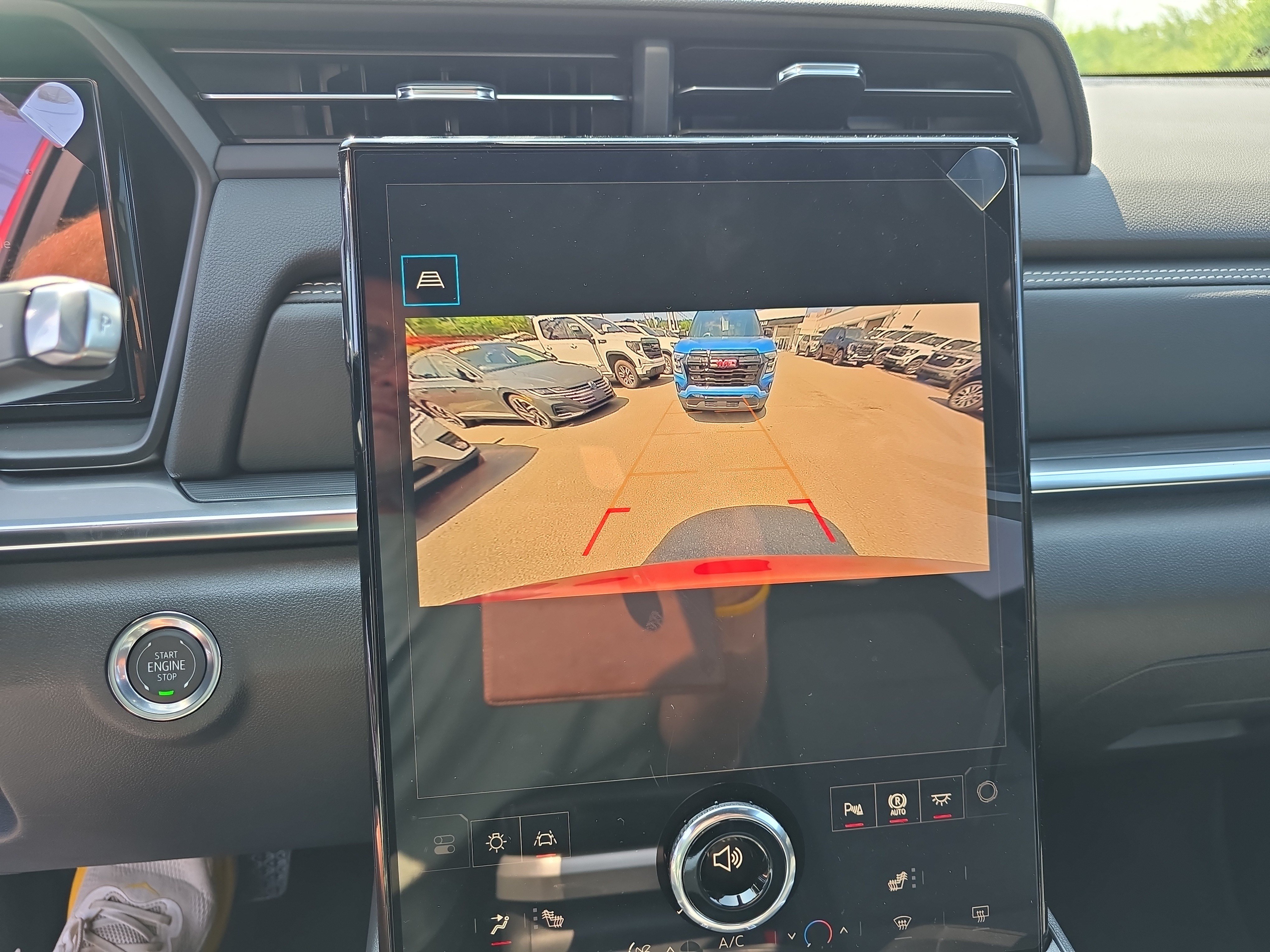 New 2027 GMC Terrain Elevation w/ Black Edition AWD/4WD image 27