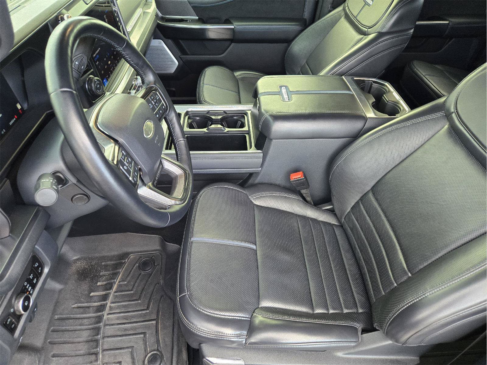 Used 2025 Ford F350 Platinum AWD/4WD image 13