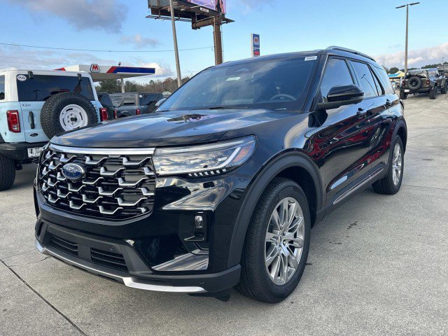 New 2026 Ford Explorer Platinum RWD image 3
