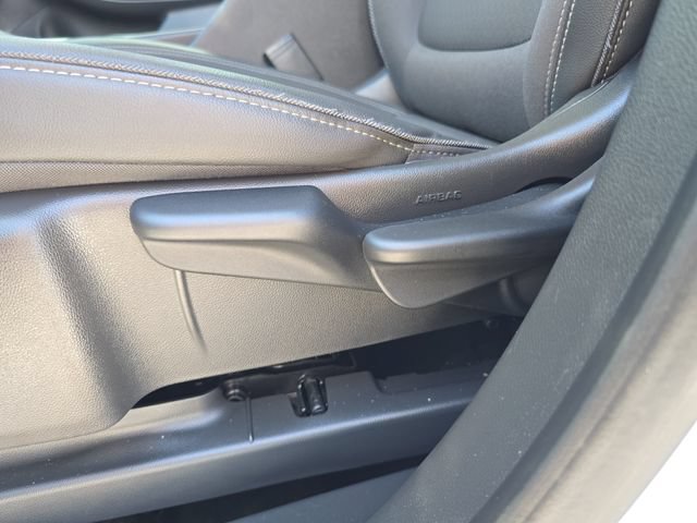 Certified 2026 Buick Encore GX Preferred FWD image 18