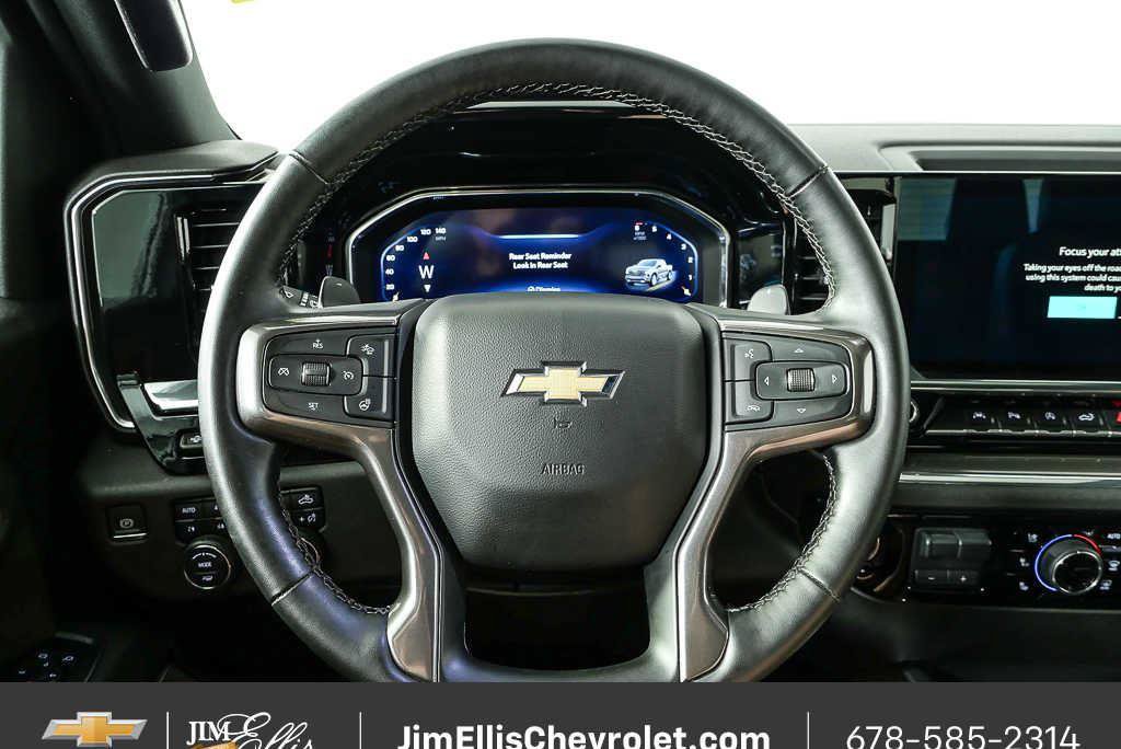 Certified 2024 Chevrolet Silverado 1500 High Country w/ Technology Package AWD/4WD image 10
