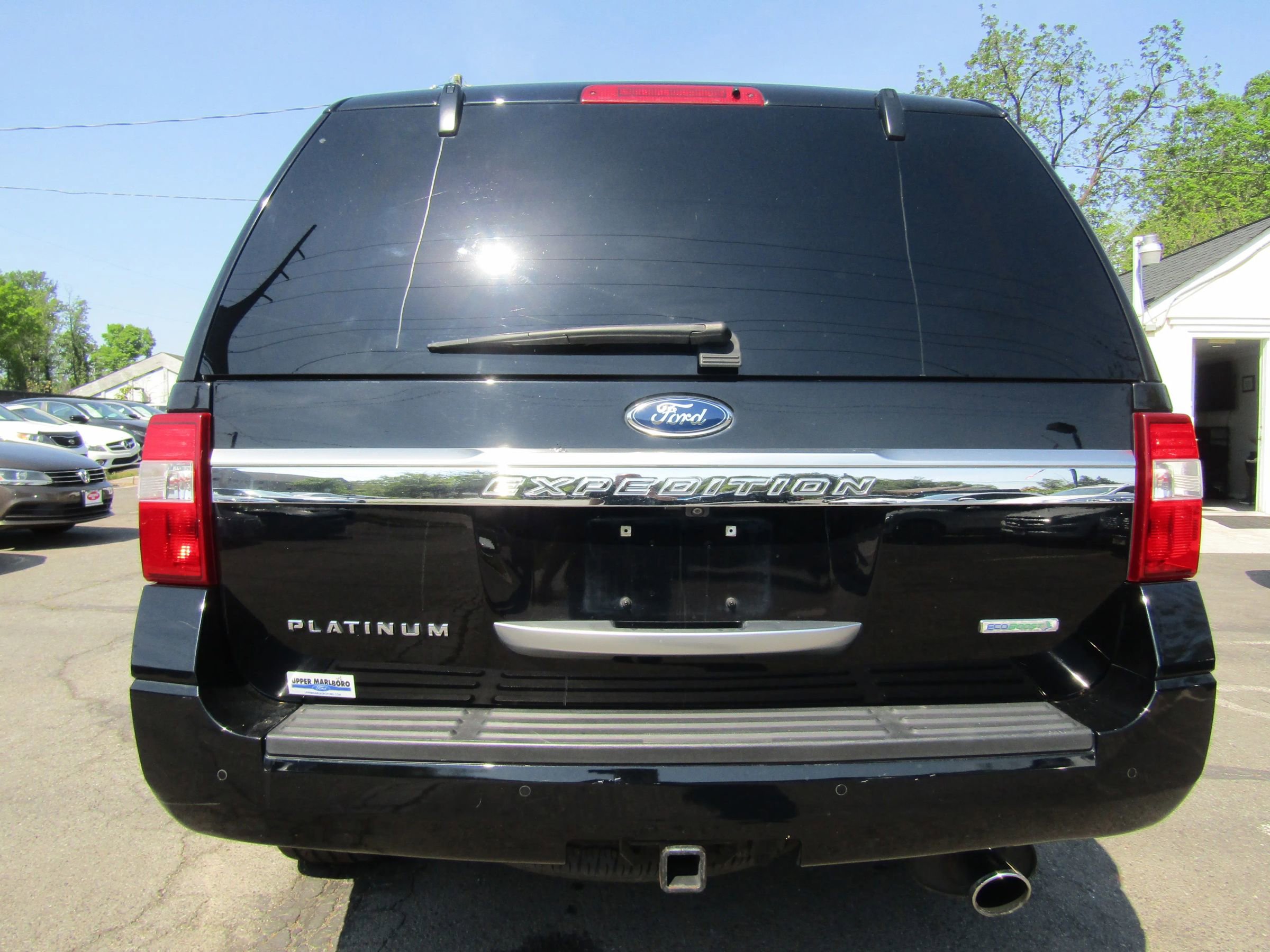Used 2016 Ford Expedition Platinum AWD/4WD image 7