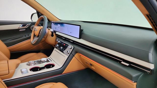 Used 2025 Genesis GV80 3.5T Prestige image 22