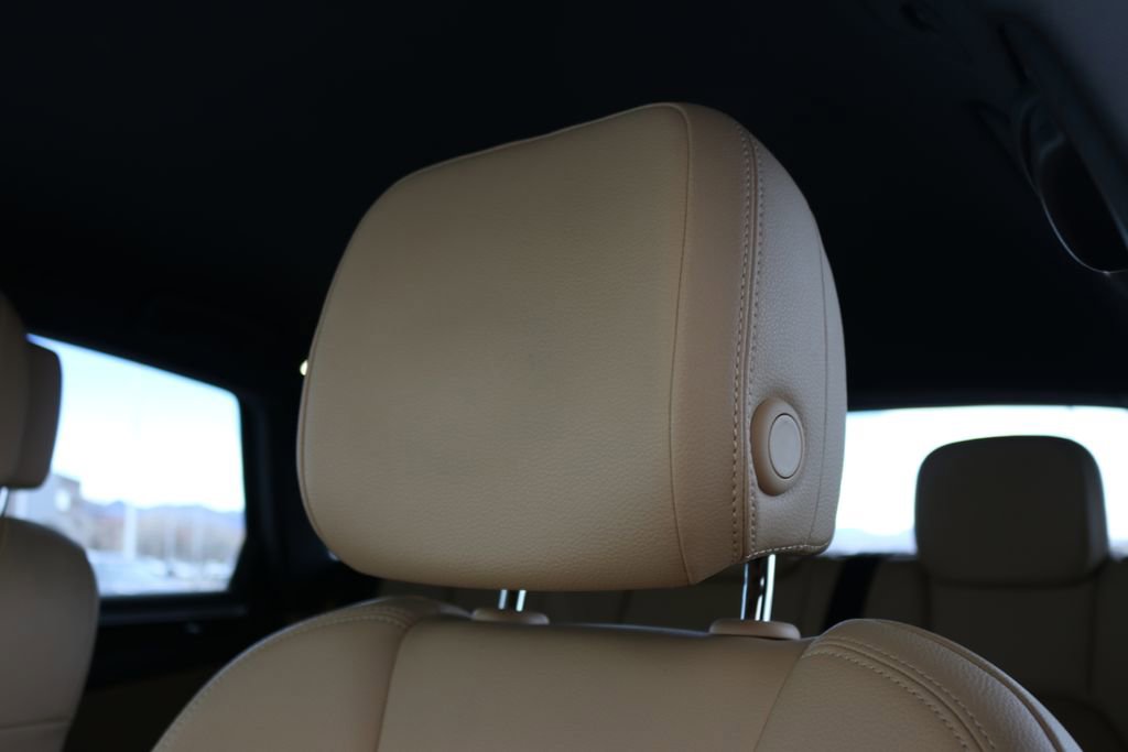 Used 2018 Porsche Macan Sport Edition image 17