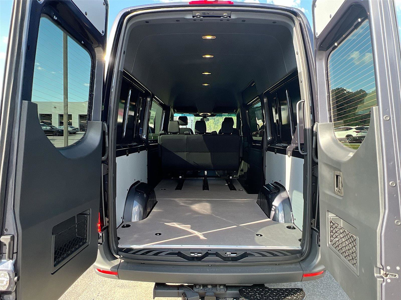 New 2025 Mercedes-Benz Sprinter 2500 image 21