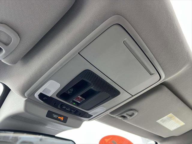 Used 2025 Honda Accord SE image 36