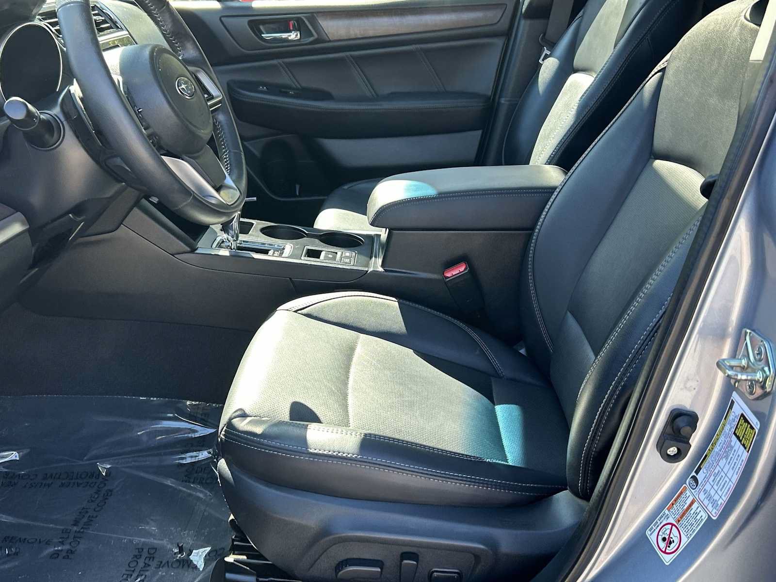 Used 2018 Subaru Outback 2.5i Limited AWD/4WD image 10
