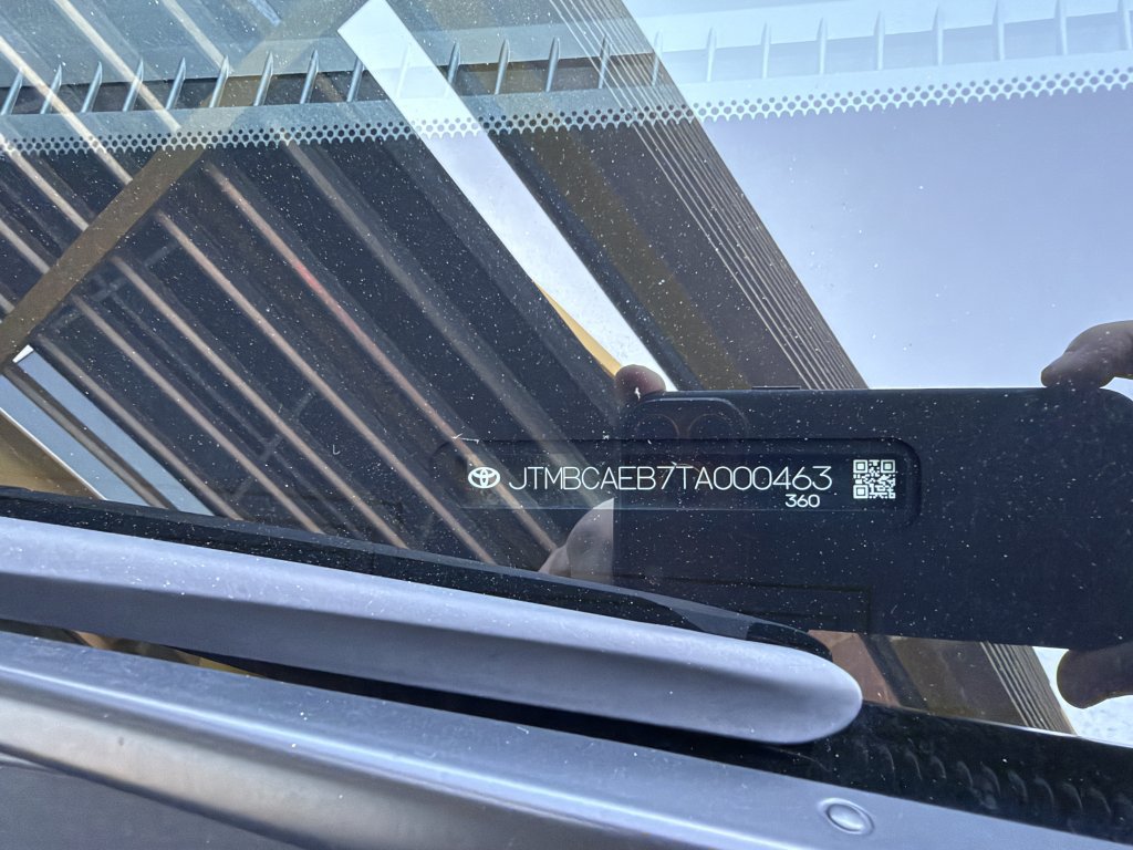 Used 2026 Toyota bZ FWD image 41