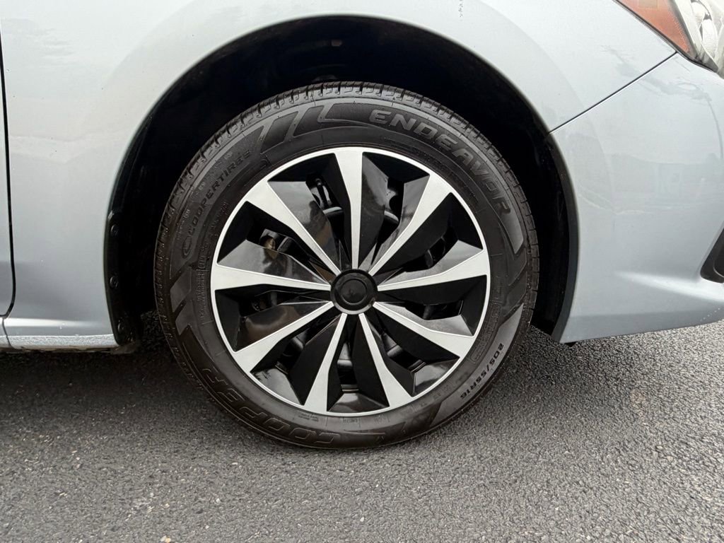 Used 2020 Subaru Impreza 2.0i image 8