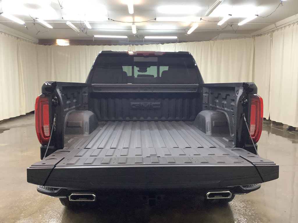 New 2026 GMC Sierra 1500 AT4 w/ AT4 Premium Package image 8