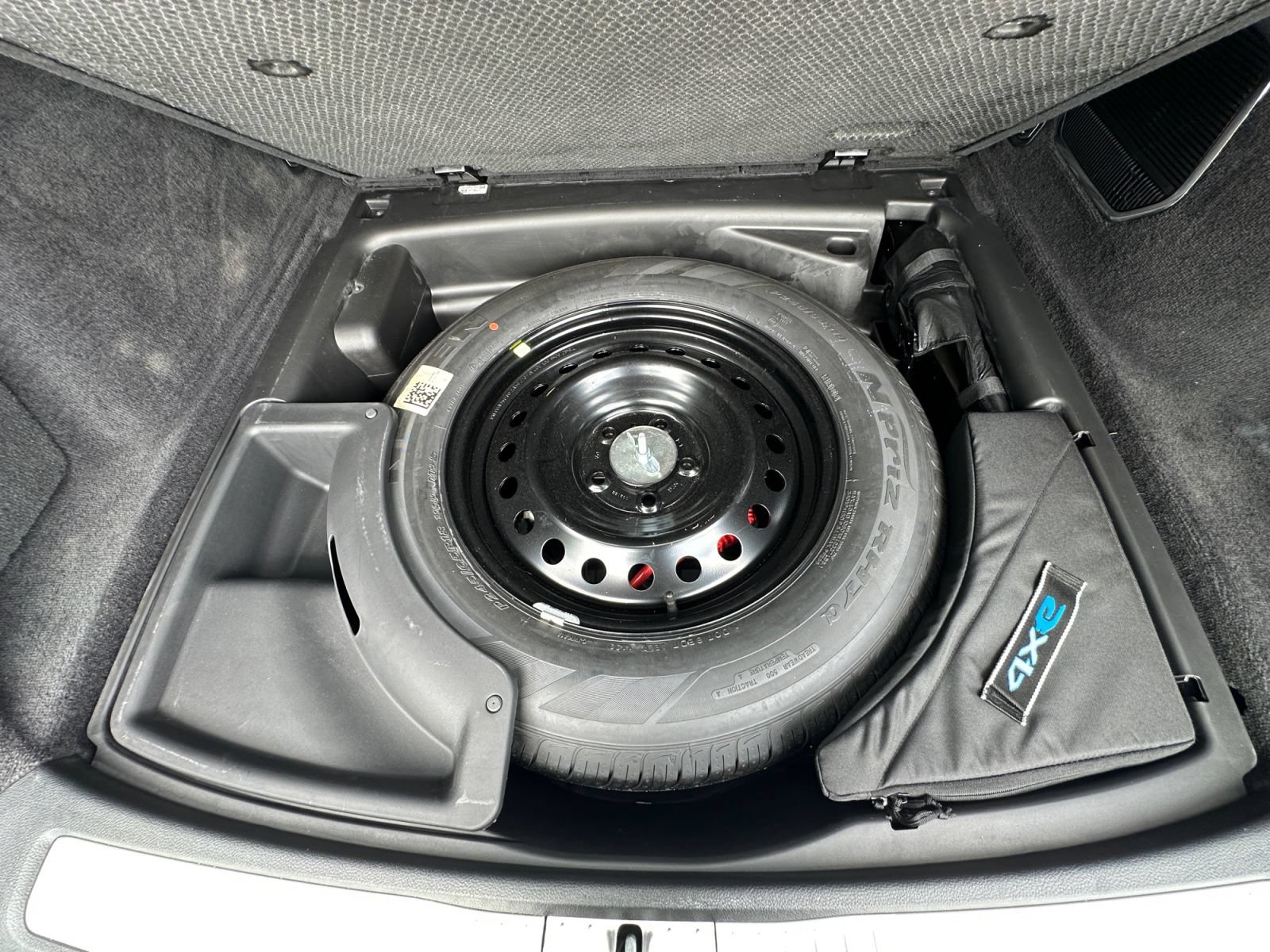 Used 2022 Jeep Grand Cherokee Summit AWD/4WD image 42