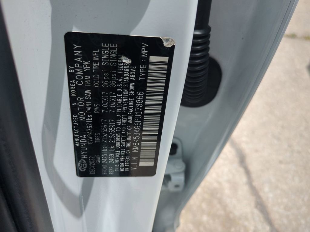 Used 2023 Hyundai Kona Limited w/ Cargo Package FWD image 41