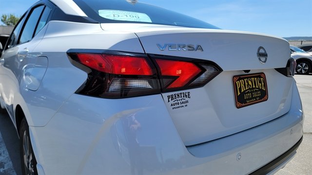 Used 2022 Nissan Versa SV w/ Trunk Package FWD image 50