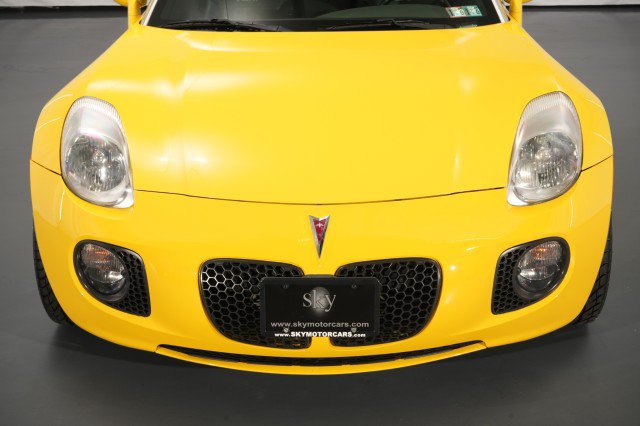 Used 2007 Pontiac Solstice GXP w/ Premium Package RWD image 10