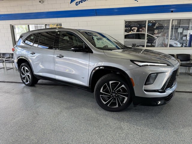 New 2026 Buick Enclave Sport Touring w/ Power Package image 2