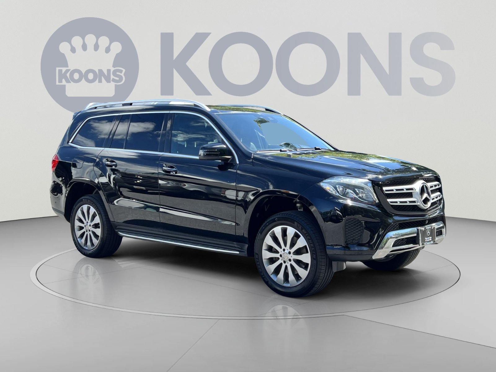 Used 2017 Mercedes-Benz GLS 450 4MATIC image 2