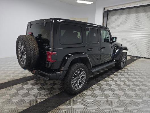 Used 2024 Jeep Wrangler High Altitude image 3