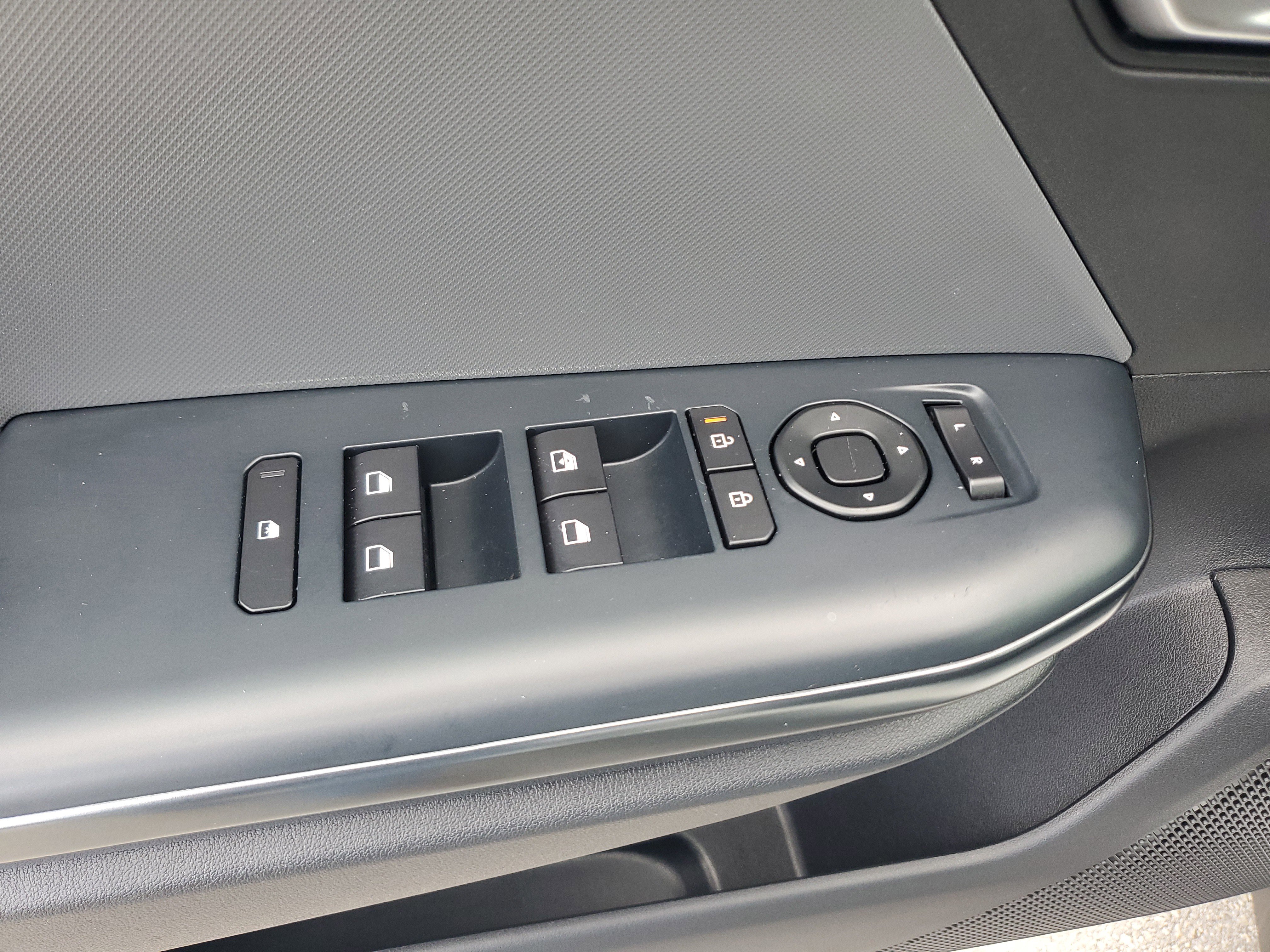 Used 2025 Kia K4 LXS FWD image 26