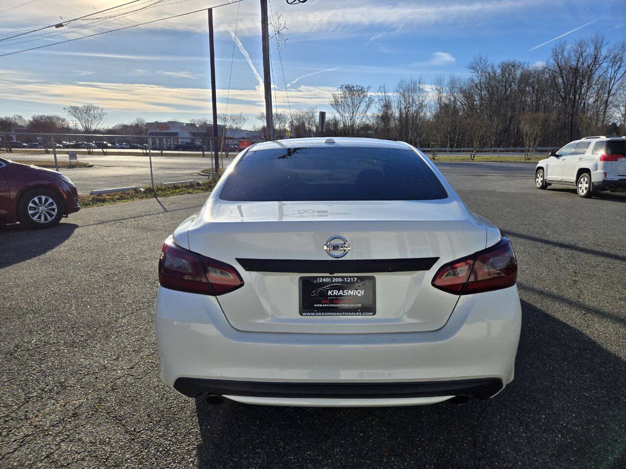 Used 2016 Nissan Altima 2.5 SV FWD image 8