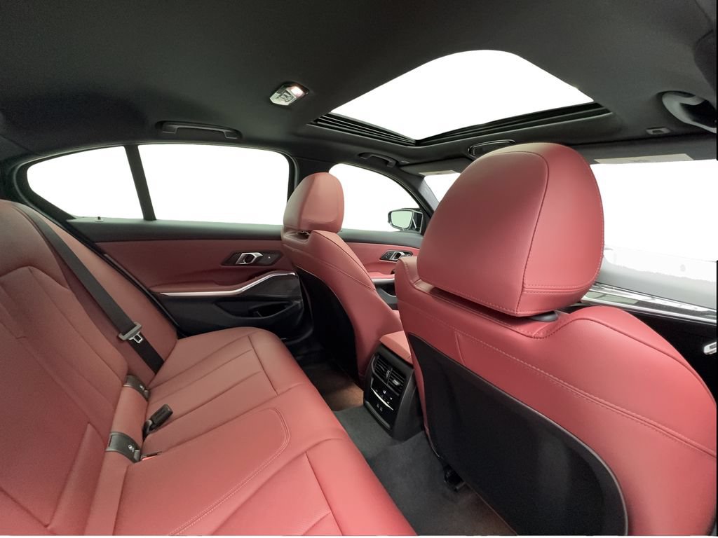 Used 2024 BMW M340i RWD image 27