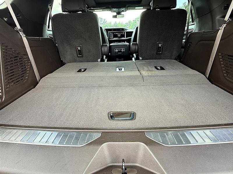 Used 2021 GMC Yukon Denali RWD image 18
