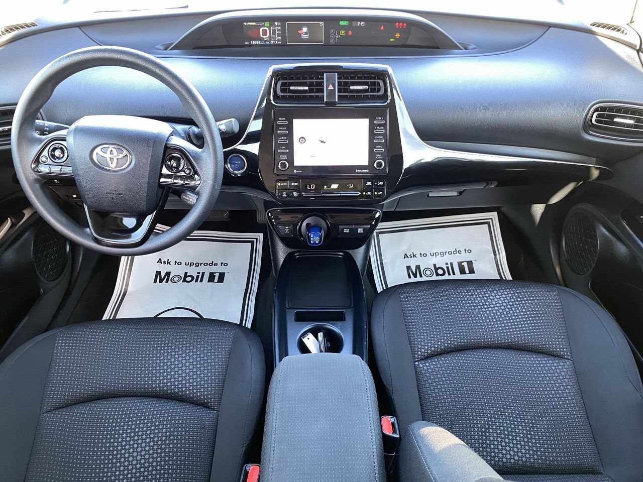 Used 2021 Toyota Prius LE w/ Carpet Mat Package (TMS) FWD image 17