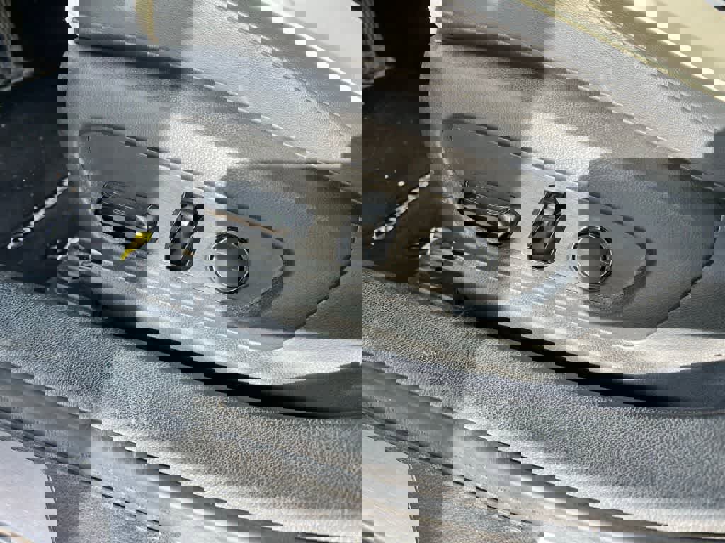 Used 2022 Lexus ES 350 w/ Premium Package image 13