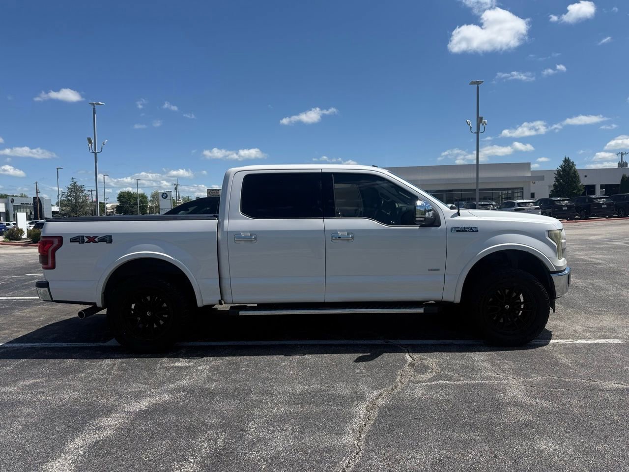 Used 2017 Ford F150 Lariat AWD/4WD image 10