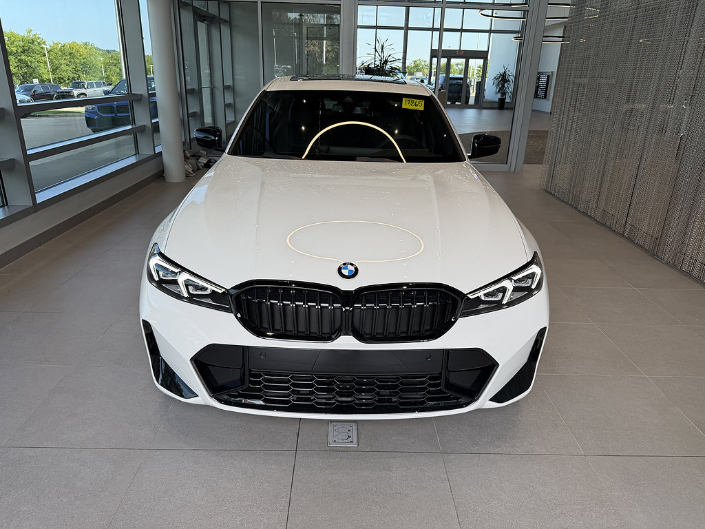 New 2026 BMW 330i xDrive Sedan w/ M Sport Package AWD/4WD image 2