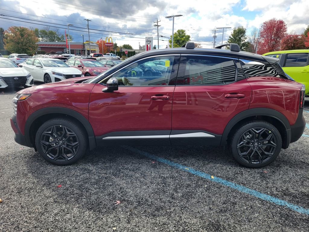 New 2026 Nissan Kicks SR w/ Cold Weather Package image 9