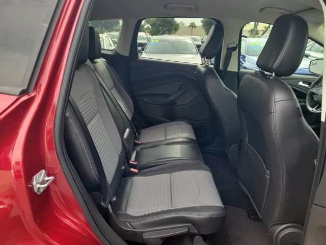 Used 2019 Ford Escape SE FWD image 9