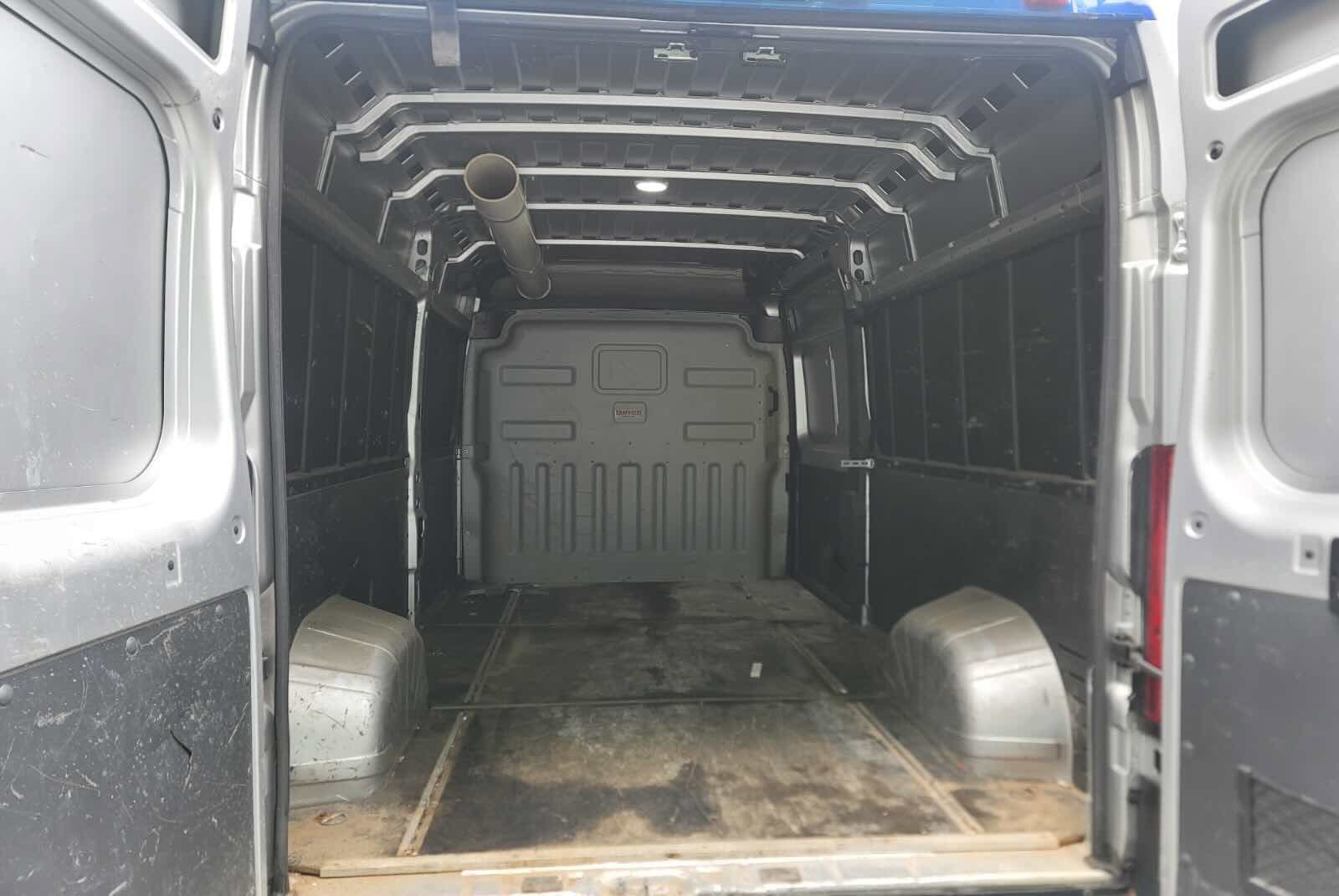 Used 2019 RAM ProMaster 2500 w/ Interior Convenience Group FWD image 12