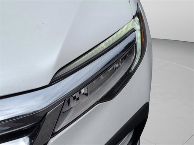 Used 2022 Honda Pilot Touring image 13