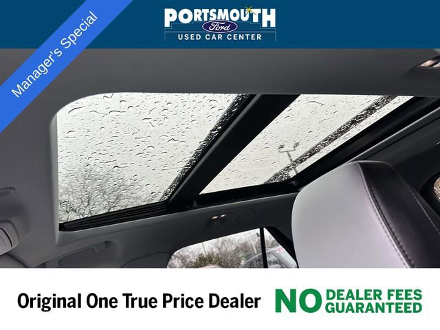 Certified 2021 Ford Explorer XLT w/ Equipment Group 202A image 8