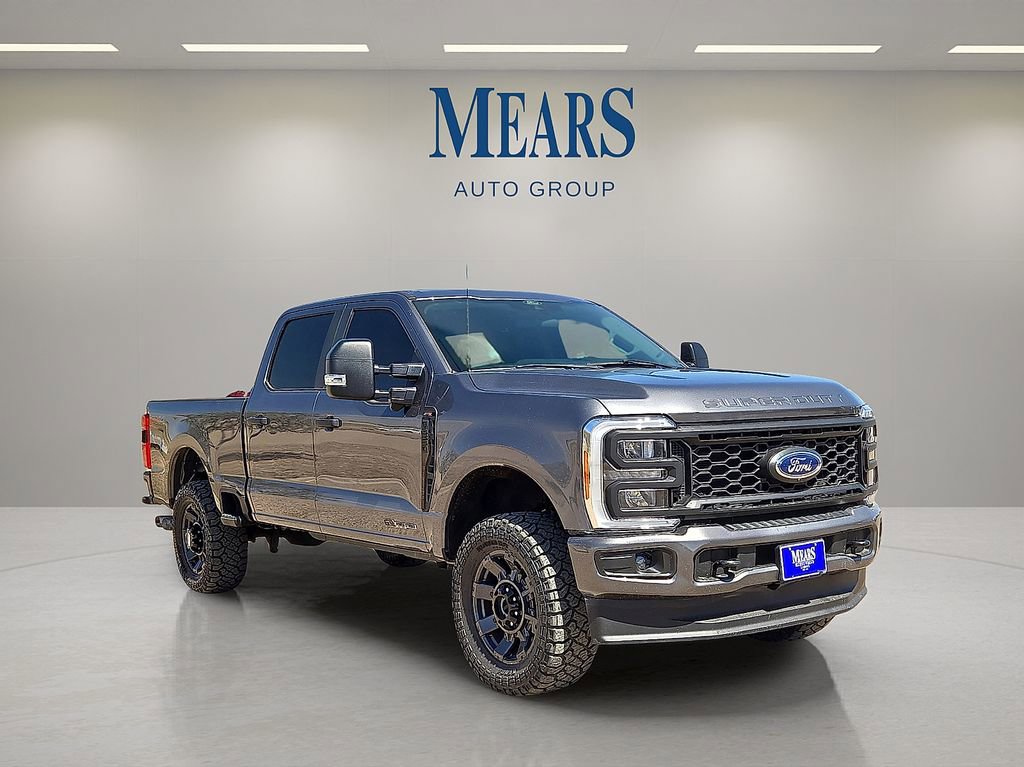 Used 2024 Ford F250 XL w/ STX Appearance Package image 6