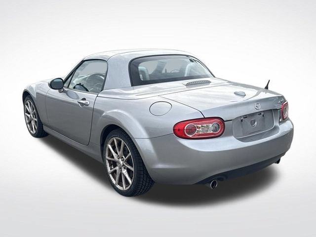 Used 2011 MAZDA MX-5 Miata Grand Touring w/ Premium Pkg RWD image 6
