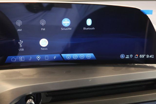 New 2026 Cadillac Vistiq Premium Luxury image 18