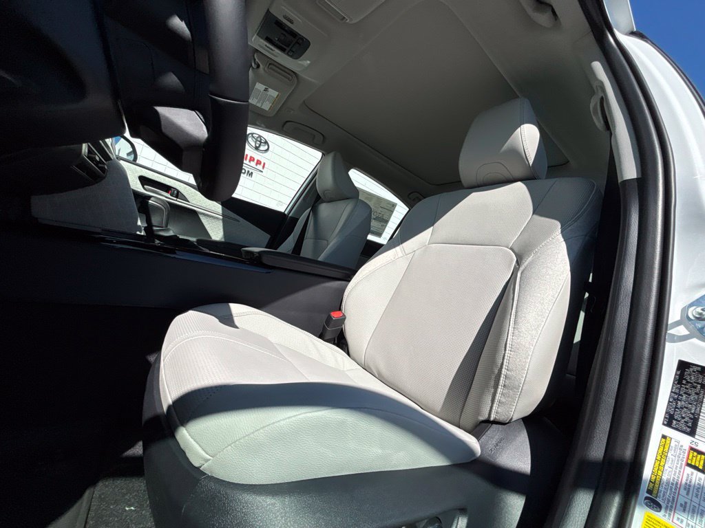 New 2026 Toyota Camry XLE FWD image 11