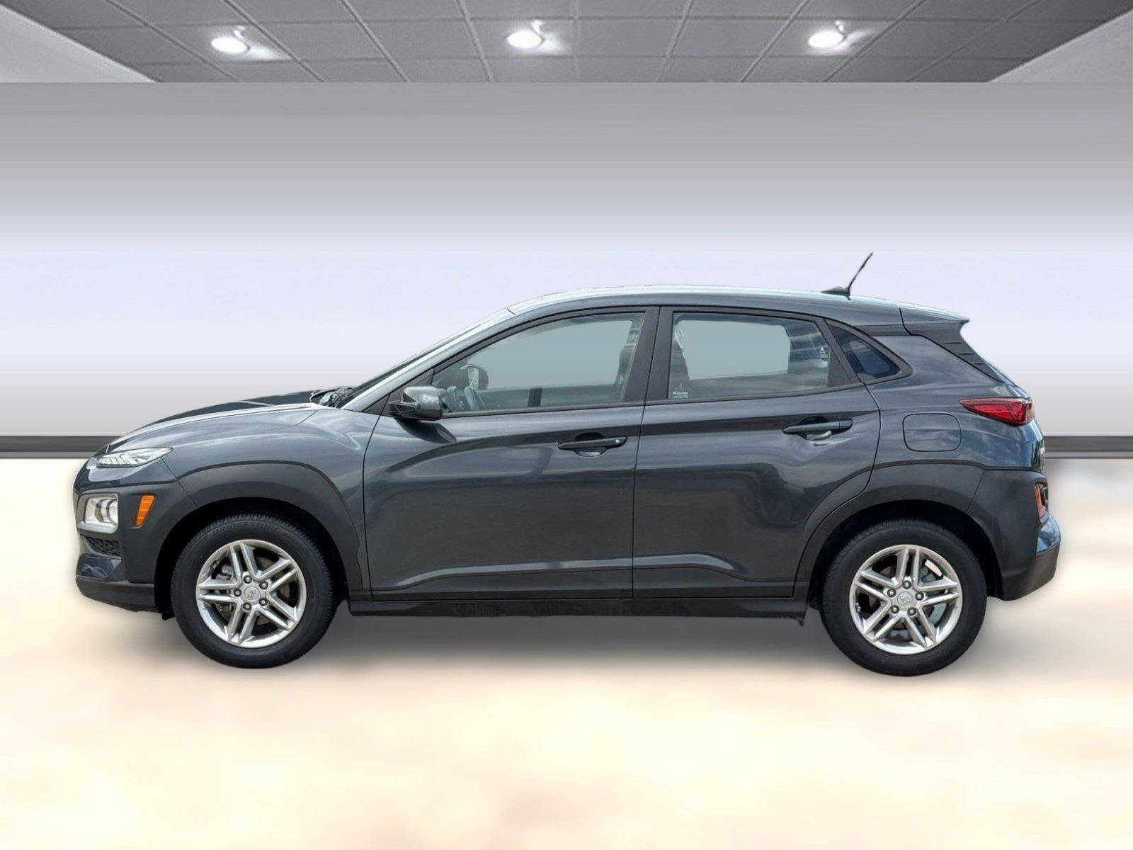 Used 2021 Hyundai Kona SE image 2