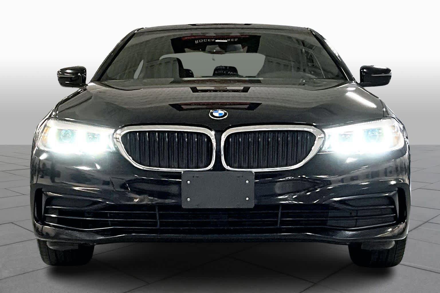 Used 2020 BMW 530i w/ Convenience Package RWD image 4