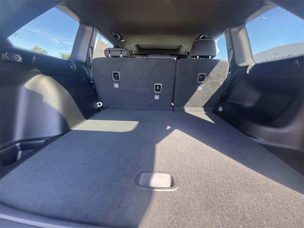 New 2025 Jeep Grand Cherokee Laredo X w/ Luxury Tech Group I image 15