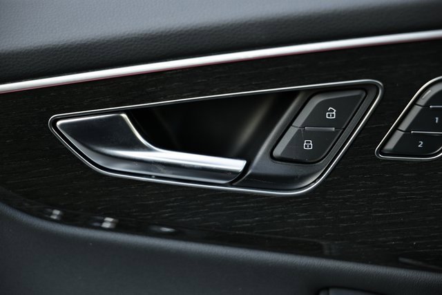 New 2026 Audi Q8 Premium Plus image 14