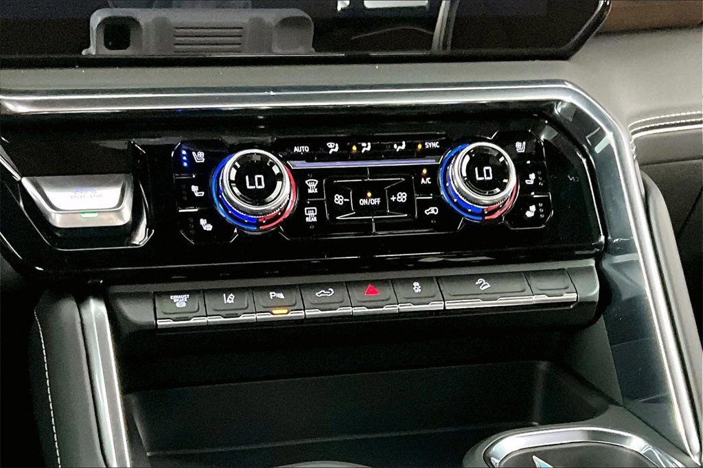 New 2026 GMC Sierra 2500 Denali Ultimate w/ Max Trailering Package image 7