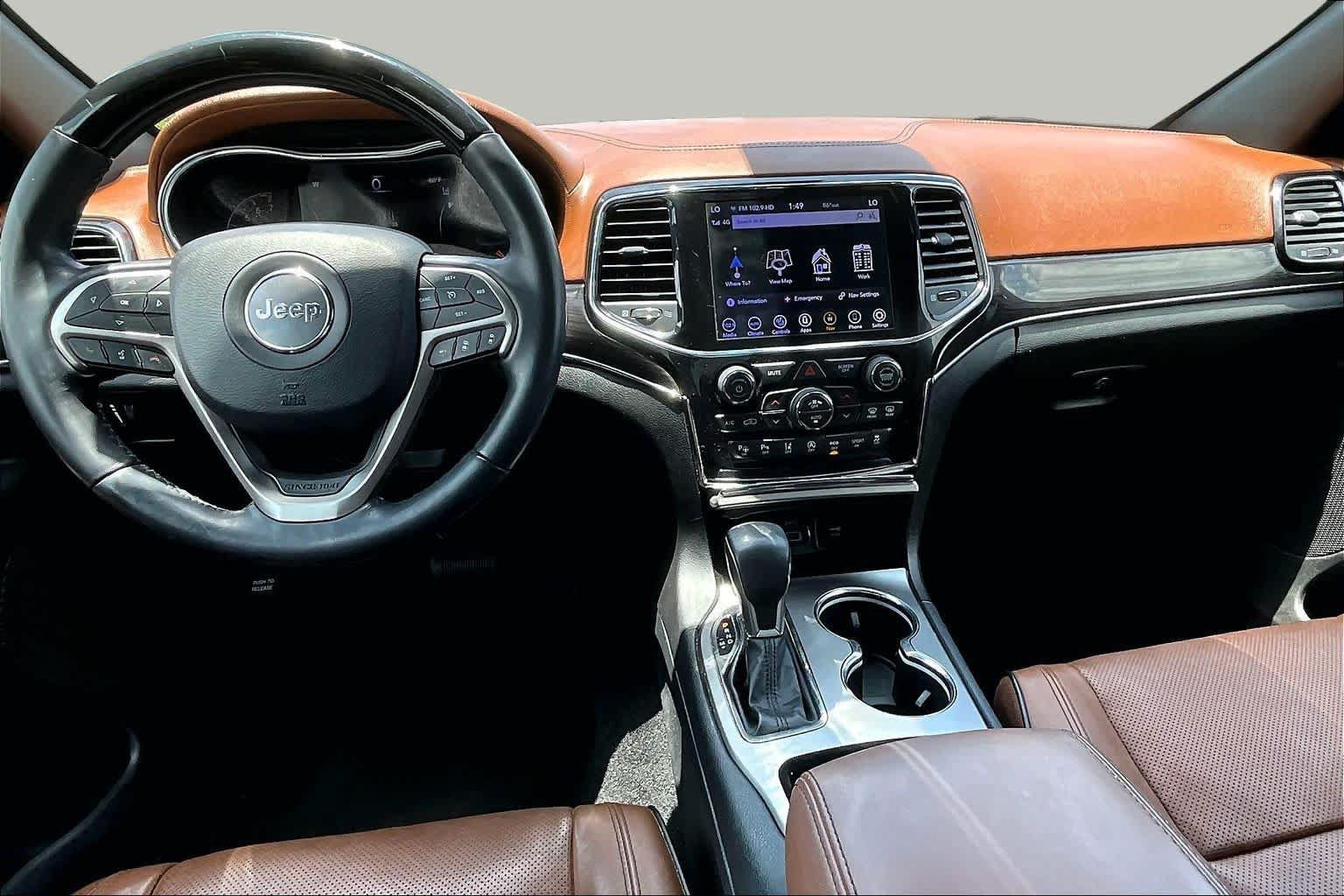 Used 2020 Jeep Grand Cherokee Overland RWD image 16